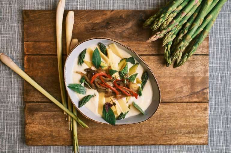 Spargel-Curry mit Zitronengras