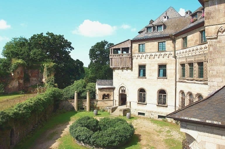 Schloss Hülchrath von außen
